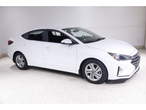 Quartz White Pearl Hyundai Elantra SEL.  Click to enlarge.