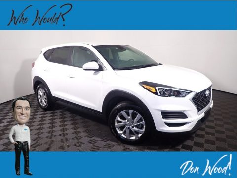 Winter White Hyundai Tucson SE AWD.  Click to enlarge.