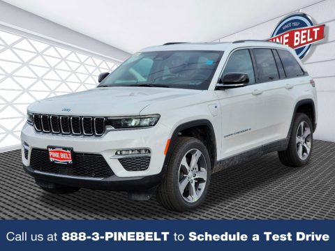 Bright White Jeep Grand Cherokee 4XE.  Click to enlarge.