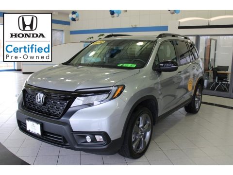 Lunar Silver Metallic Honda Passport Touring AWD.  Click to enlarge.