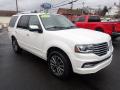 Front 3/4 View of 2016 Lincoln Navigator Select 4x4 #7