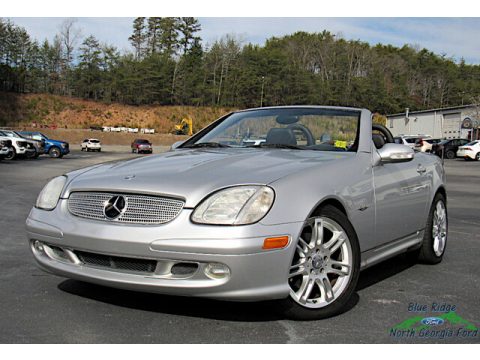 Brilliant Silver Metallic Mercedes-Benz SLK 320 Roadster.  Click to enlarge.