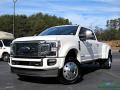 Front 3/4 View of 2022 Ford F450 Super Duty Platinum Crew Cab 4x4 #1