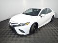 2019 Camry SE #9