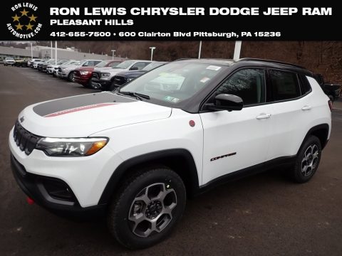 Bright White Jeep Compass Trailhawk 4x4.  Click to enlarge.