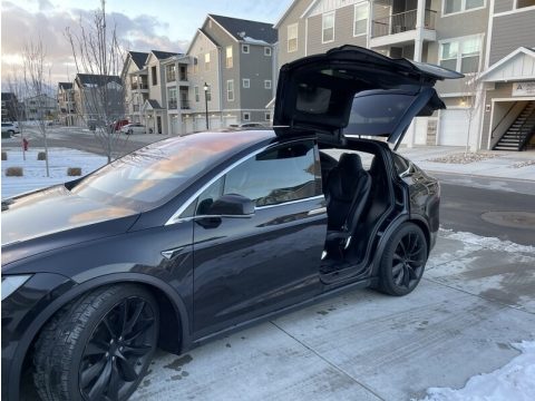 Solid Black Tesla Model X 75D.  Click to enlarge.