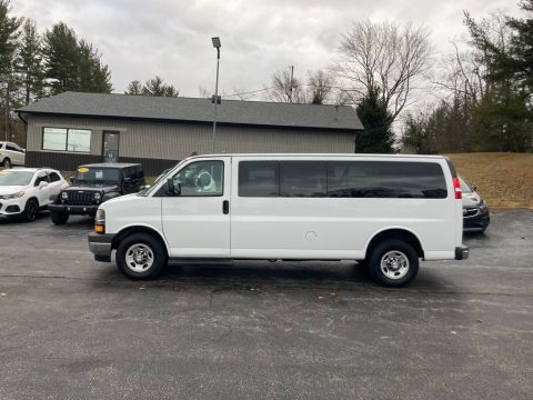 Summit White Chevrolet Express 3500 Passenger LT.  Click to enlarge.