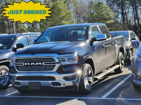 Diamond Black Crystal Pearl Ram 1500 Laramie Crew Cab 4x4.  Click to enlarge.