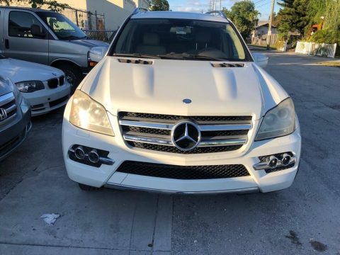 Arctic White Mercedes-Benz GL 350 BlueTEC 4Matic. Click to enlarge. Arctic White Mercedes-Benz GL 350 BlueTEC 4Matic. Click to enlarge.
