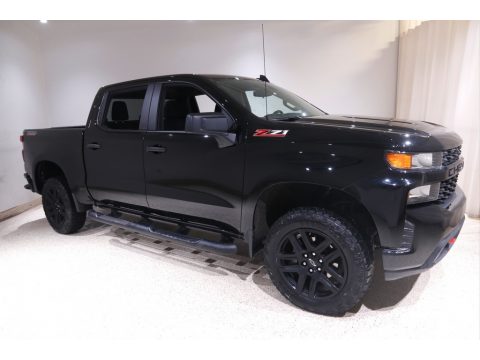 Black Chevrolet Silverado 1500 Custom Trail Boss Crew Cab 4x4.  Click to enlarge.