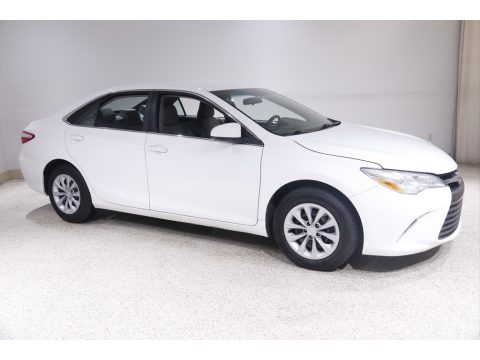 Super White Toyota Camry LE.  Click to enlarge.
