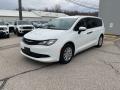 Front 3/4 View of 2020 Chrysler Voyager L #9