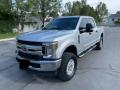 Front 3/4 View of 2019 Ford F250 Super Duty Lariat Crew Cab 4x4 #14