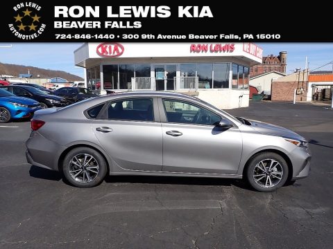 Steel Gray Kia Forte LXS.  Click to enlarge.