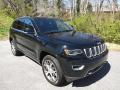 Front 3/4 View of 2018 Jeep Grand Cherokee Limited 4x4 Sterling Edition #6
