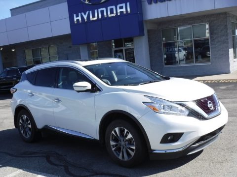 Pearl White Nissan Murano SL AWD.  Click to enlarge.