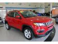 Front 3/4 View of 2021 Jeep Compass Latitude 4x4 #3
