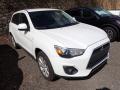 Front 3/4 View of 2015 Mitsubishi Outlander Sport ES AWC #3