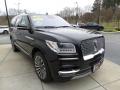 Front 3/4 View of 2020 Lincoln Navigator L Reserve 4x4 #8