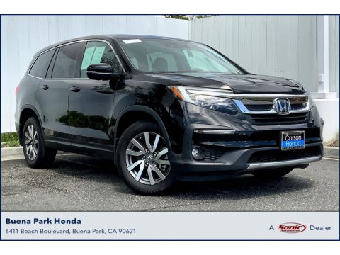 Crystal Black Pearl Honda Pilot EX-L.  Click to enlarge.