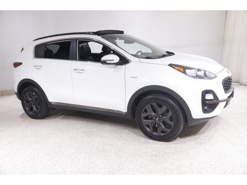 Snow White Pearl Kia Sportage S AWD.  Click to enlarge.