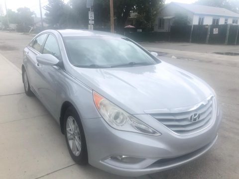 Radiant Silver Hyundai Sonata GLS.  Click to enlarge.