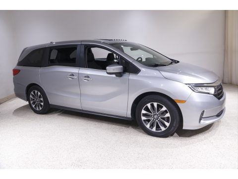Lunar Silver Metallic Honda Odyssey EX-L.  Click to enlarge.