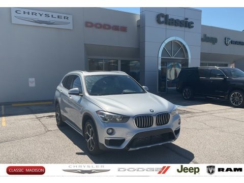 Glacier Silver Metallic BMW X1 xDrive28i. Click to enlarge. Glacier Silver Metallic BMW X1 xDrive28i. Click to enlarge.