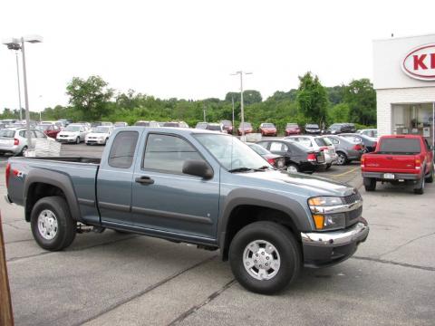 Blue Granite Metallic Chevrolet Colorado LT Z71 Extended Cab 4x4.  Click to enlarge.