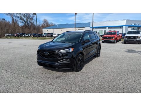 Agate Black Metallic Ford Edge SE AWD.  Click to enlarge.