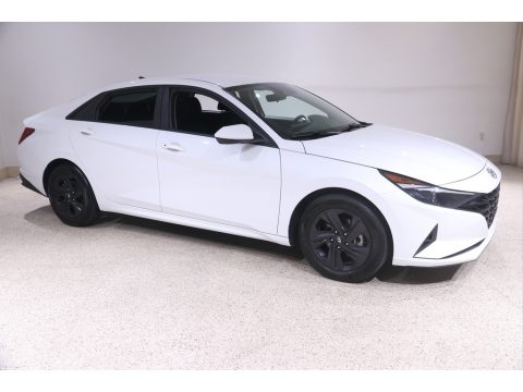 Quartz White Hyundai Elantra SEL.  Click to enlarge.