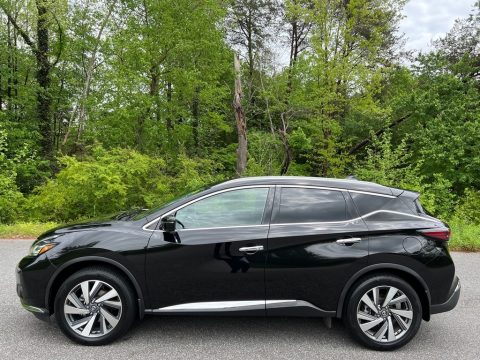 Magnetic Black Pearl Nissan Murano SL.  Click to enlarge.