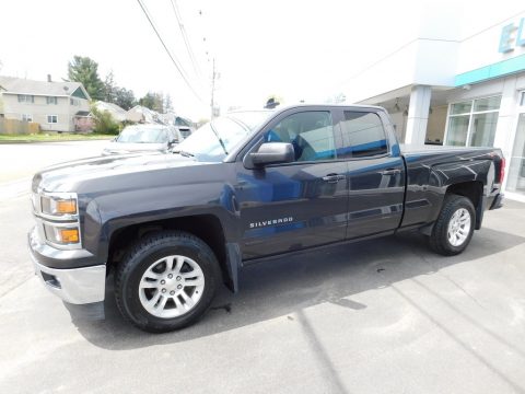 Tungsten Metallic Chevrolet Silverado 1500 LT Double Cab 4x4.  Click to enlarge.