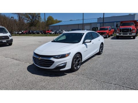 Summit White Chevrolet Malibu LT.  Click to enlarge.