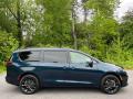  2023 Chrysler Pacifica Fathom Blue Pearl #5