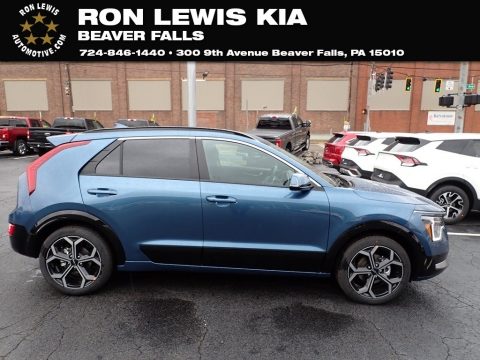 Mineral Blue Kia Niro SX Hybrid.  Click to enlarge.
