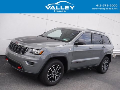 Sting-Gray Jeep Grand Cherokee Trackhawk 4x4.  Click to enlarge.