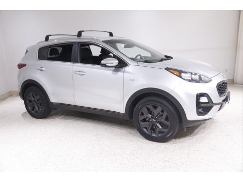 Sparkling Silver Kia Sportage S AWD.  Click to enlarge.