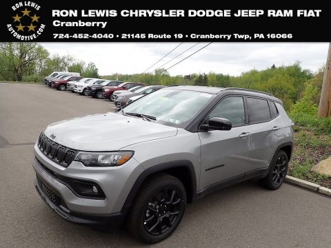 Billet Silver Metallic Jeep Compass Altitude 4x4.  Click to enlarge.