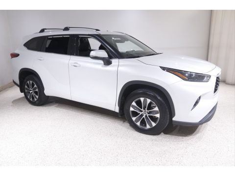 Wind Chill Pearl Toyota Highlander XLE AWD.  Click to enlarge.