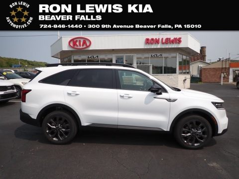 Glacial White Pearl Kia Sorento X-Line SX Prestige AWD.  Click to enlarge.