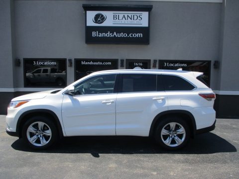 Blizzard Pearl Toyota Highlander Limited AWD.  Click to enlarge.