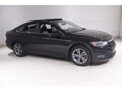 Black Volkswagen Jetta R-Line.  Click to enlarge.