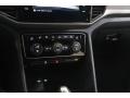 Controls of 2022 Volkswagen Atlas Cross Sport SE Technology 4Motion #13 Controls of 2022 Volkswagen Atlas Cross Sport SE Technology 4Motion #13