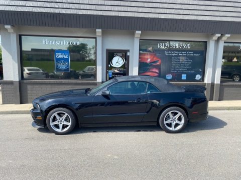 Black Ford Mustang V6 Convertible.  Click to enlarge.