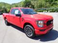 Front 3/4 View of 2023 Ford F150 XLT SuperCab 4x4 #2