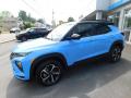 Front 3/4 View of 2023 Chevrolet TrailBlazer RS AWD #1