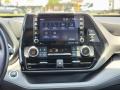 Controls of 2020 Toyota Highlander LE AWD #3