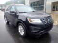 Front 3/4 View of 2016 Ford Explorer 4WD #8
