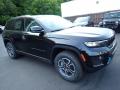 Front 3/4 View of 2023 Jeep Grand Cherokee Trailhawk 4XE #8